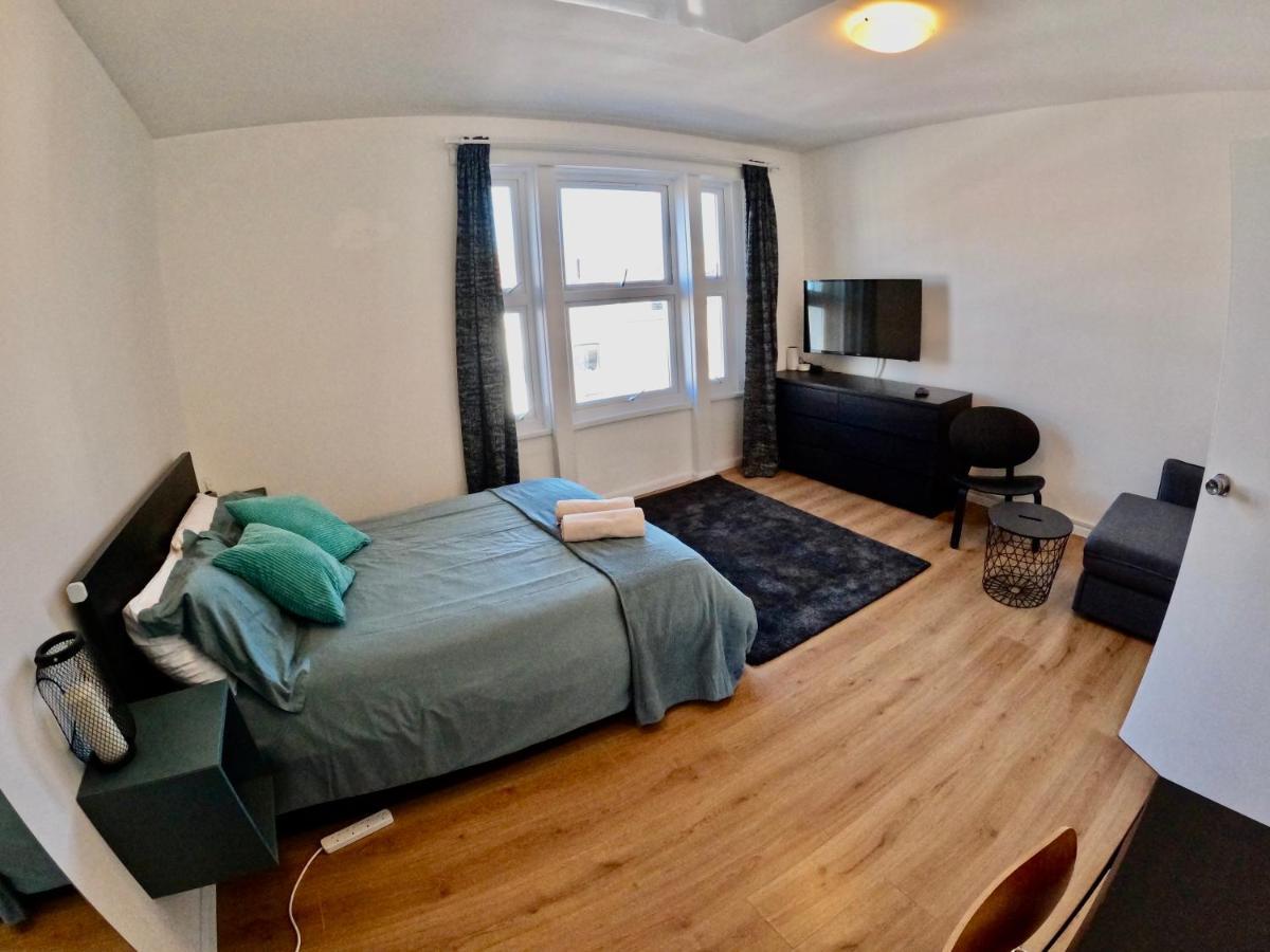 لندن Lovely One Bedroom Flat المظهر الخارجي الصورة
